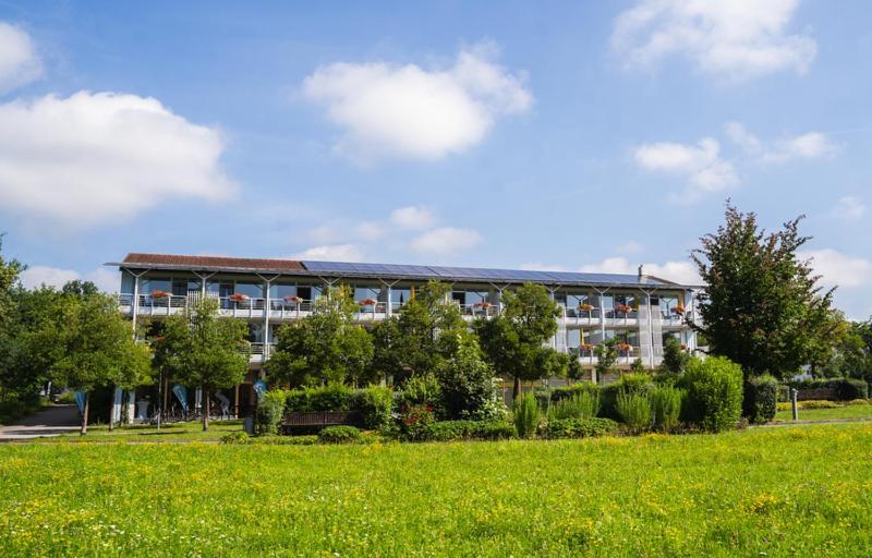 Appartamento Haus Am Kurpark Bad Birnbach Esterno foto